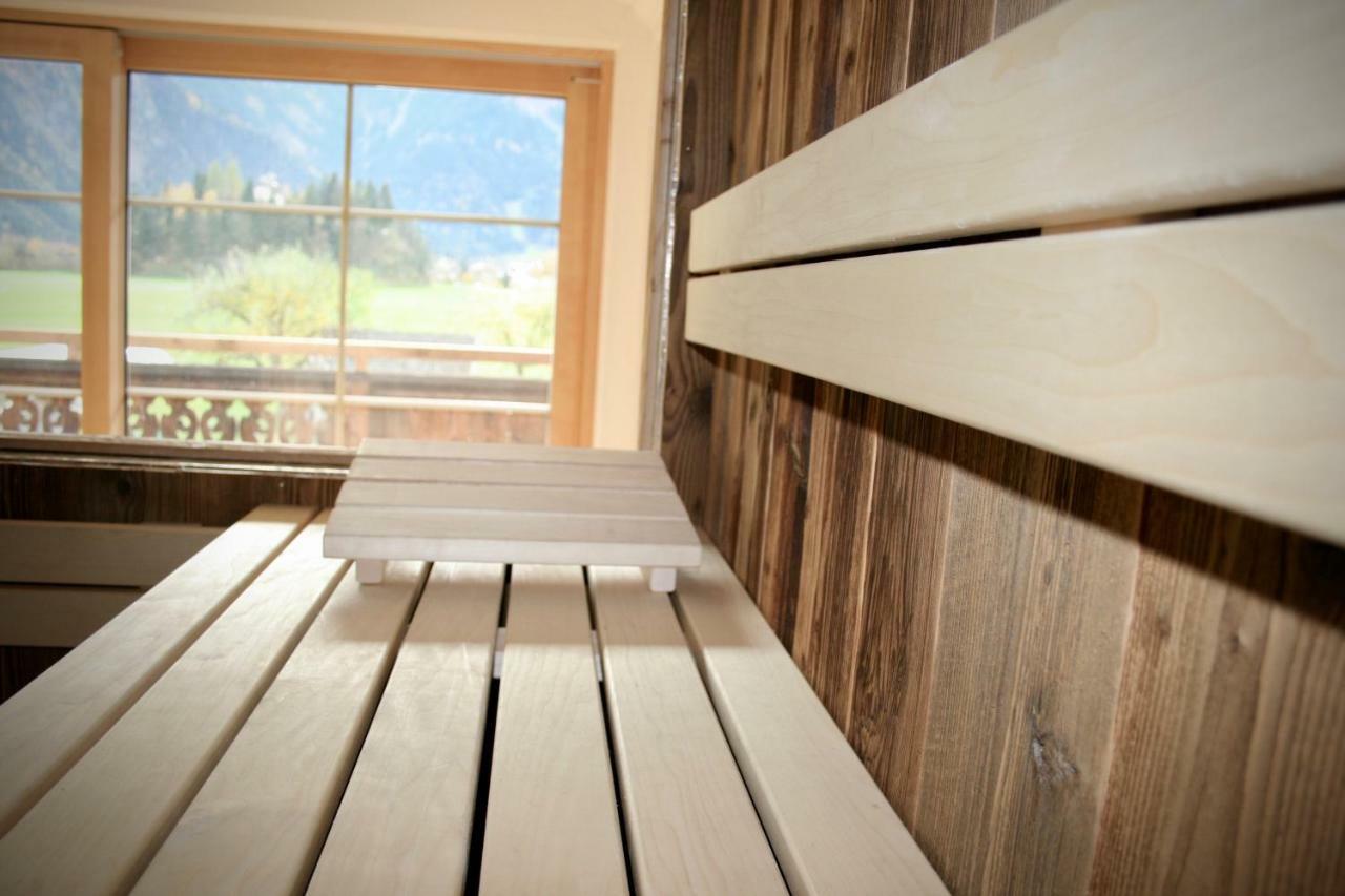 Appartements "Da Zillertaler Und Die Geigerin" Mayrhofen Exterior foto