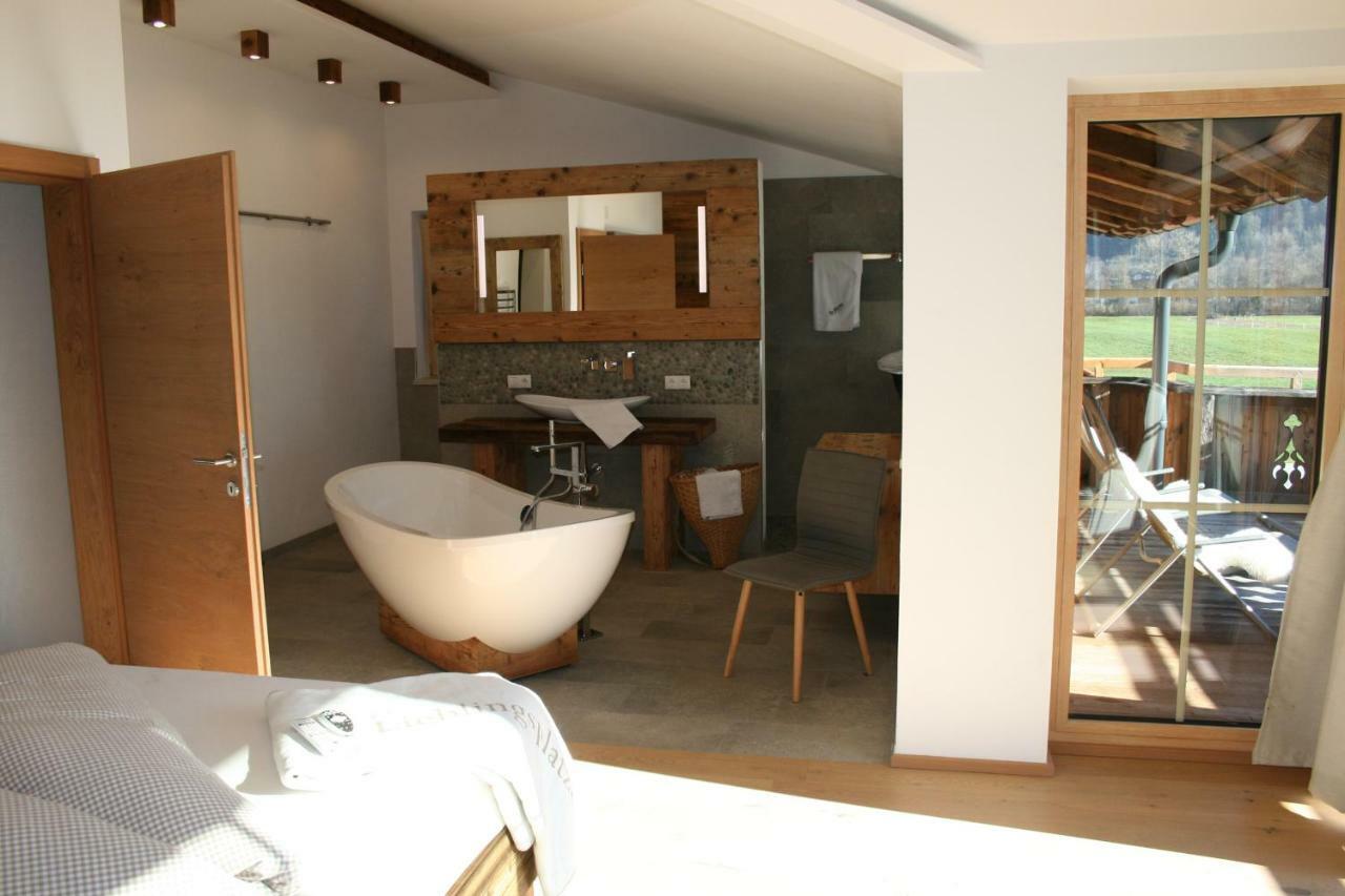 Appartements "Da Zillertaler Und Die Geigerin" Mayrhofen Exterior foto