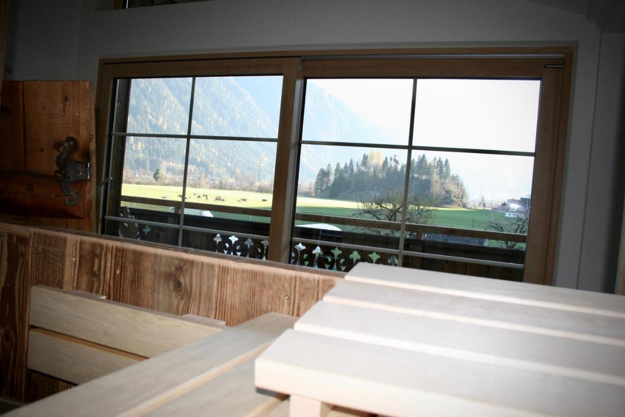 Appartements "Da Zillertaler Und Die Geigerin" Mayrhofen Exterior foto